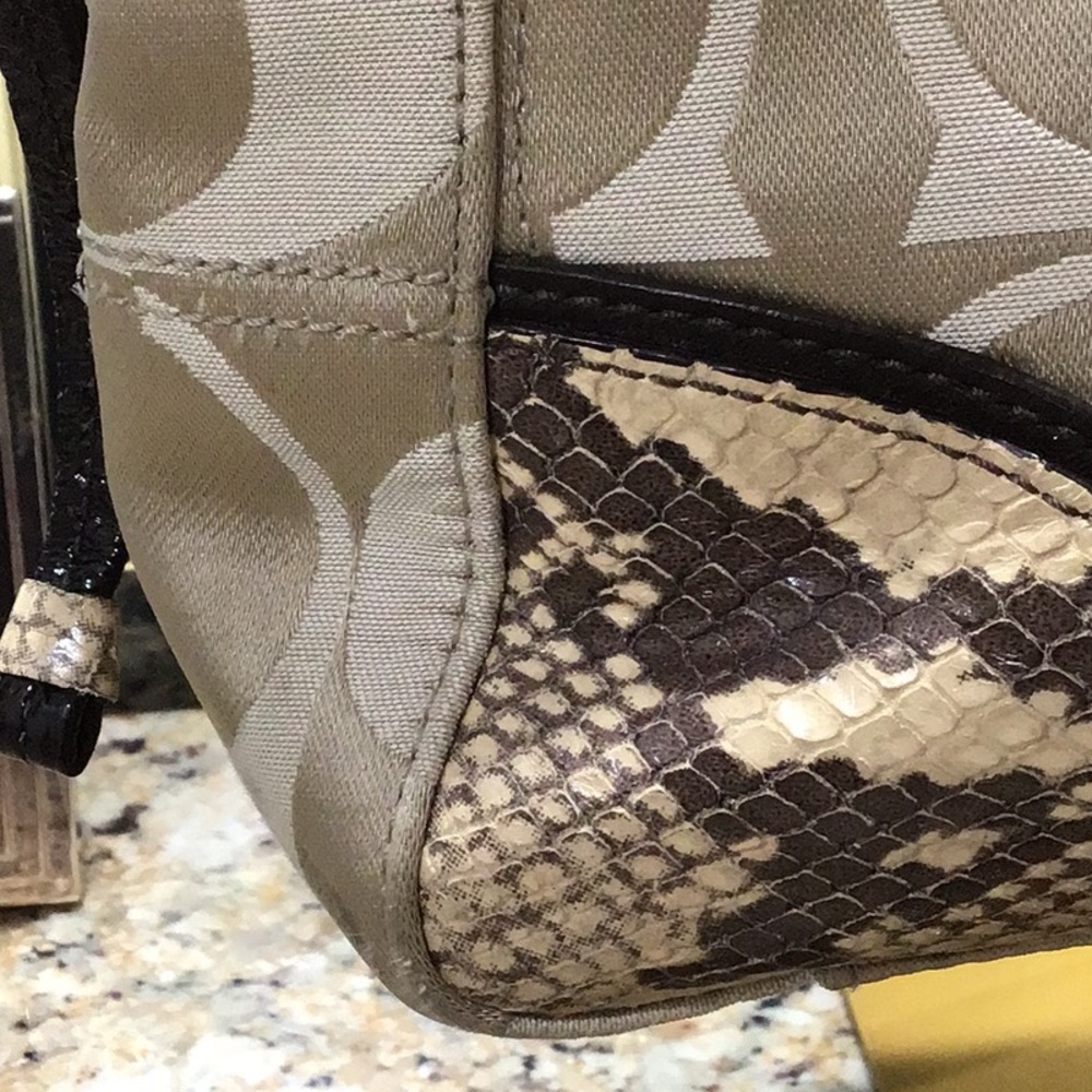 Coach Collette Signature Sateen Satchel Handbag Faux Snakeskin - Picture 8 of 16